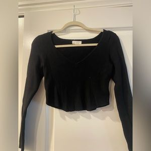 PacSun LA Hearts Black V Neck Cropped Sweater in size medium!